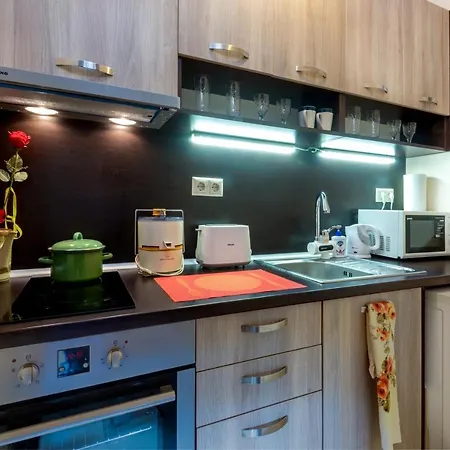 Sea Garden - First Line & Free Parking * Burgas City