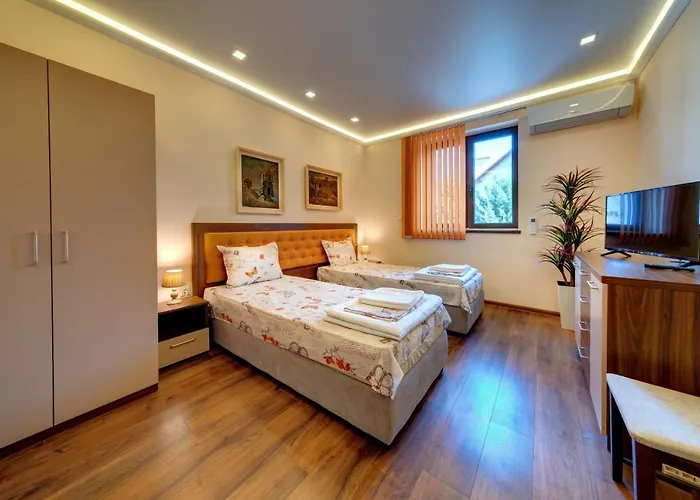 Sea Garden - First Line & Free Parking Apartment Burgas City