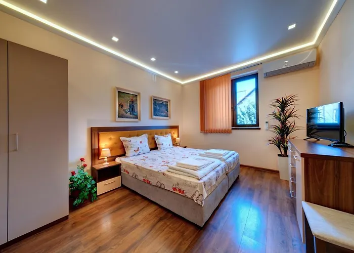 Sea Garden - First Line & Free Parking * Burgas City